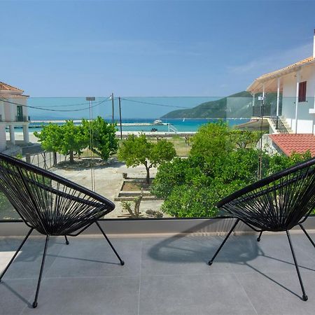 Seascape Villas Vassiliki - Beachfront Villas Екстер'єр фото