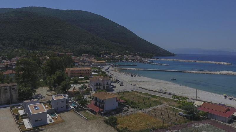 Seascape Villas Vassiliki - Beachfront Villas Екстер'єр фото