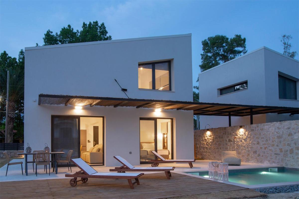 Seascape Villas Vassiliki - Beachfront Villas Екстер'єр фото