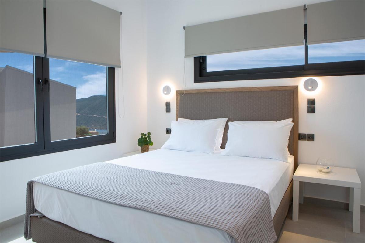 Seascape Villas Vassiliki - Beachfront Villas Екстер'єр фото